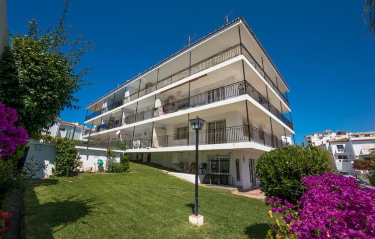 Aguamarina 7 Menyber Apartment Nerja Exterior photo